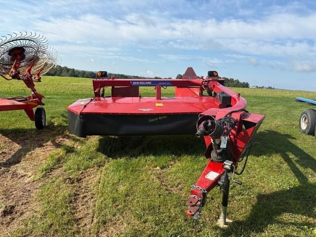 Image of New Holland 210 equipment image 1