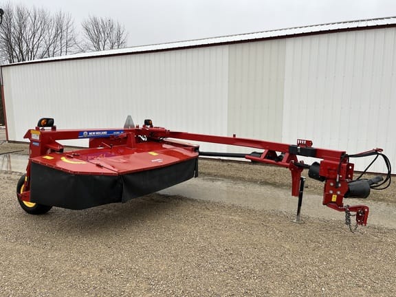 2022 New Holland 210 Equipment Image0