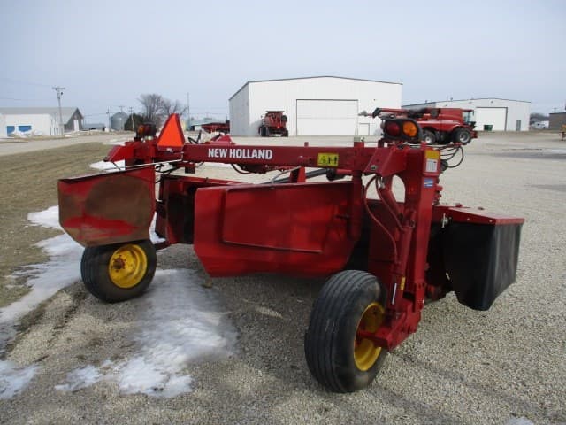 Image of New Holland 210 equipment image 3