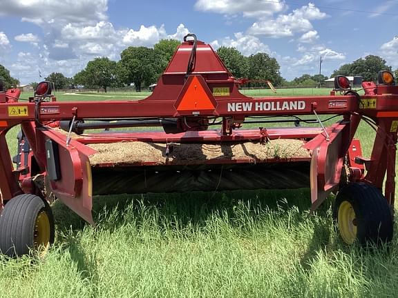 Image of New Holland 313 equipment image 3
