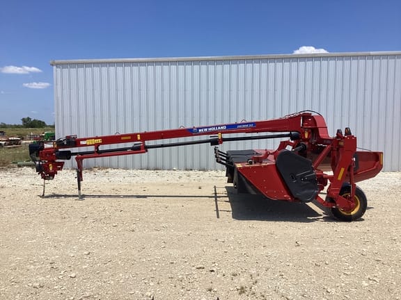 2022 New Holland 313 Equipment Image0