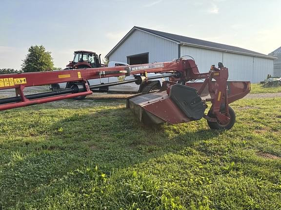 Image of New Holland 313 equipment image 3