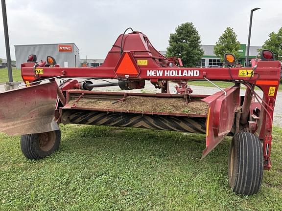 Image of New Holland 313 equipment image 2