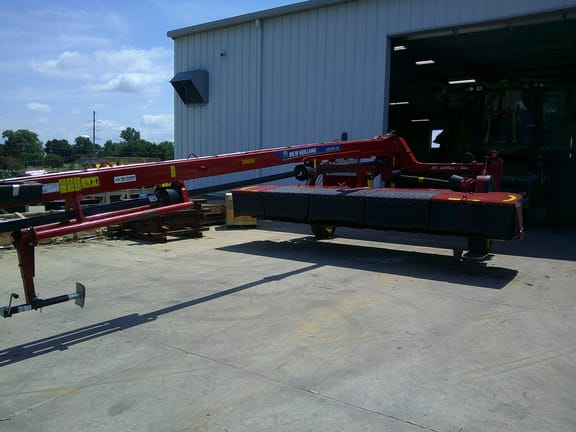 2022 New Holland 316 Equipment Image0