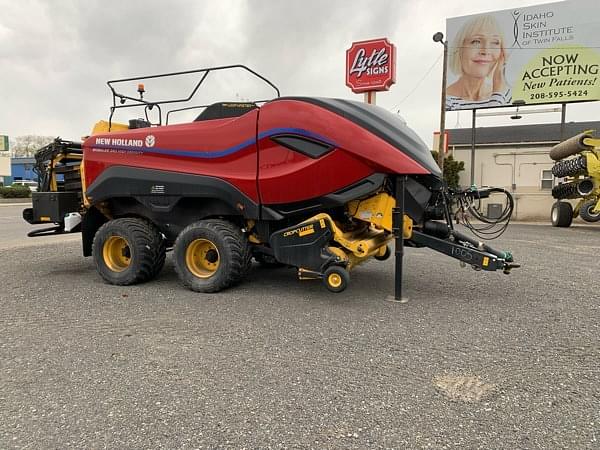 Image of New Holland Big Baler 340 High Density Image 1