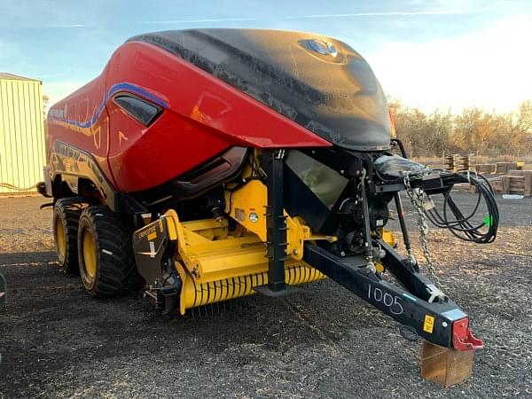 Image of New Holland Big Baler 340 High Density Primary Image