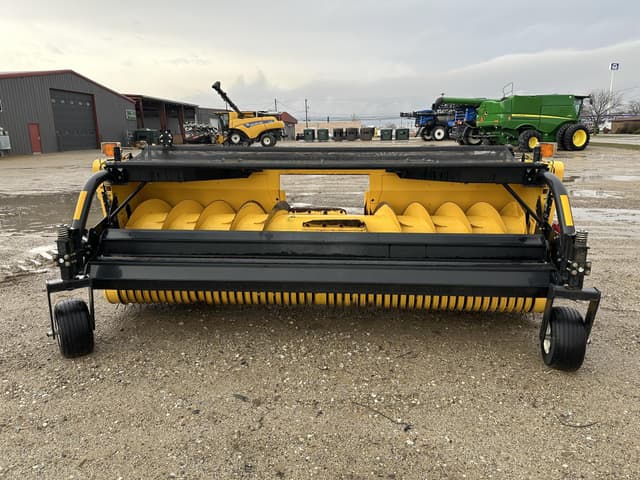 Image of New Holland 380FP equipment image 1