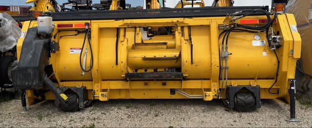 Image of New Holland 380HDY equipment image 3