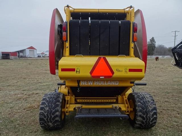 Image of New Holland RB450 equipment image 3