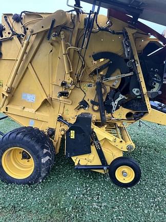 Image of New Holland 451 equipment image 4