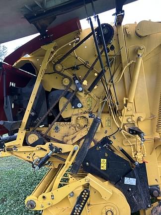 Image of New Holland 451 equipment image 3