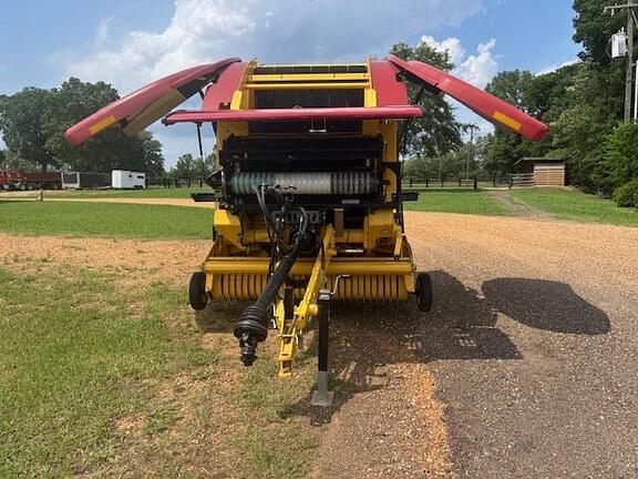 Image of New Holland RB460 Hay Special equipment image 4