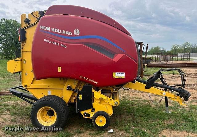 Image of New Holland RB460 equipment image 3