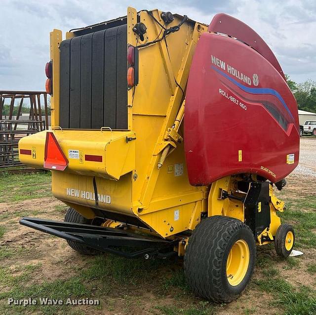 Image of New Holland RB460 equipment image 4