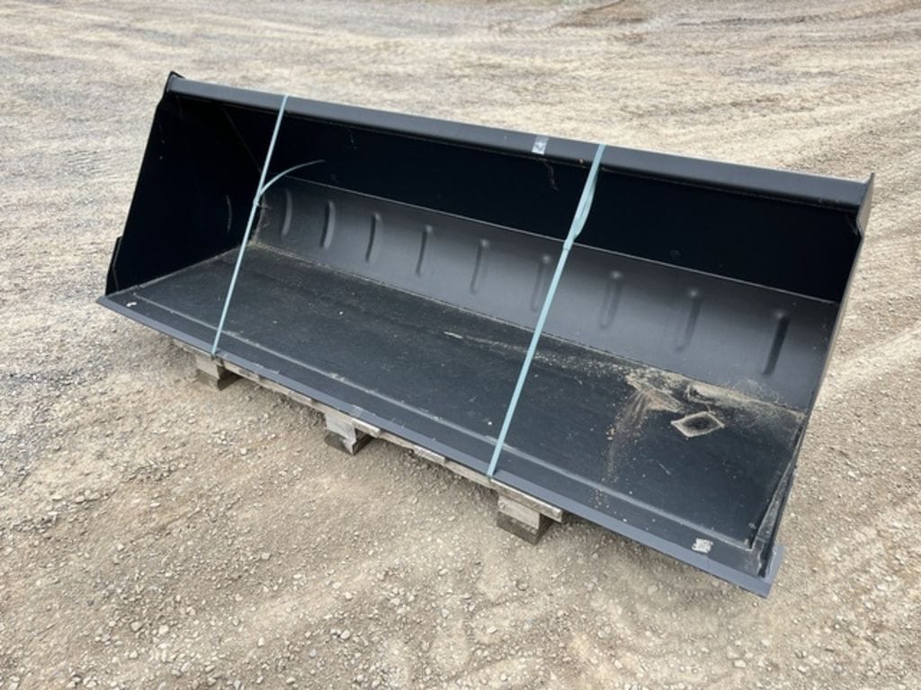 2022 New Holland Bucket Equipment Image0