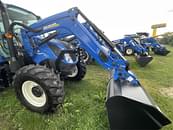 Thumbnail image New Holland 815LA 3