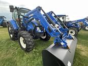 Thumbnail image New Holland 815LA 7