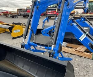 2022 New Holland 855LA Image