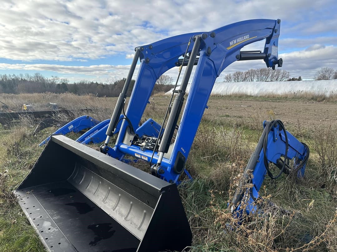 Image of New Holland 935LA Primary image