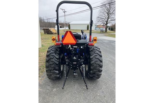 Image of New Holland Workmaster 25 equipment image 3