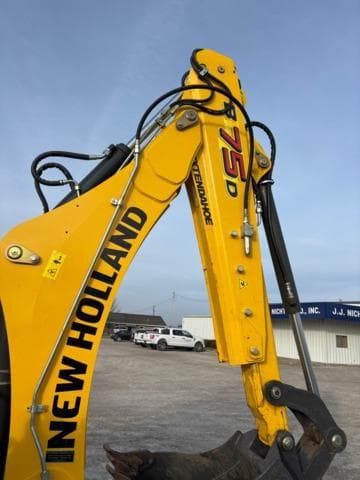 Image of New Holland B75D equipment image 4