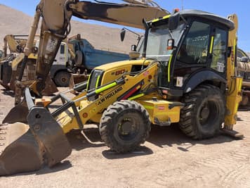 Main image New Holland B80B