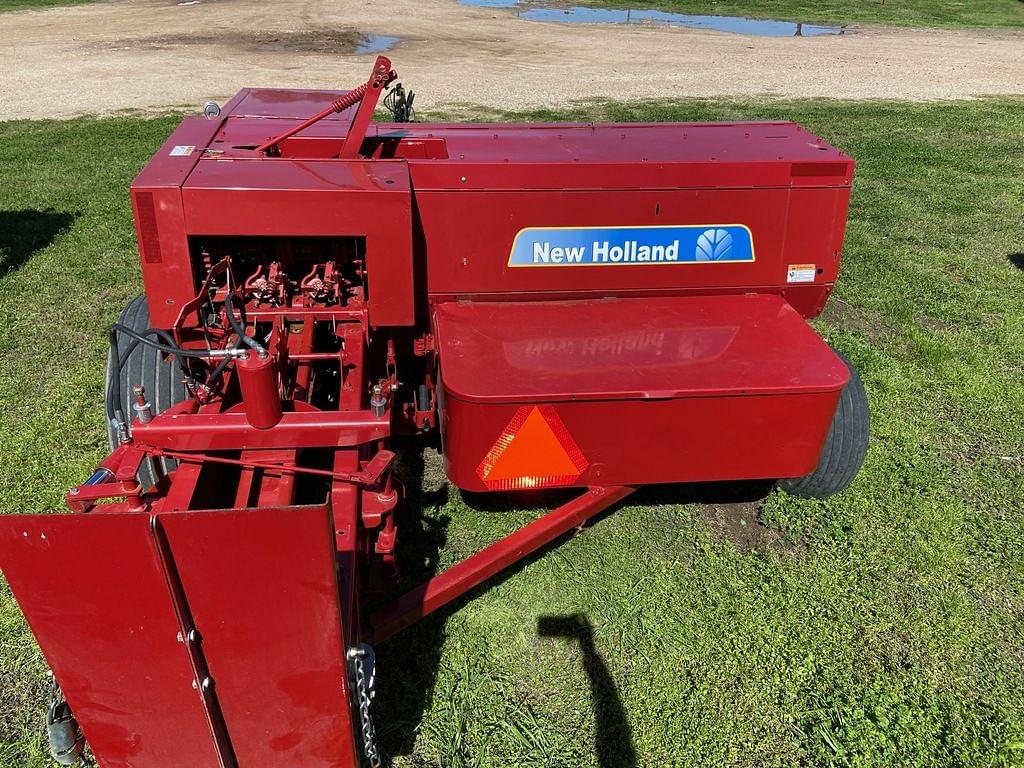 Image of New Holland BC5070 Primary Image