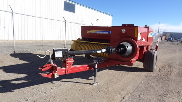 Image of New Holland BC5070 equipment image 3