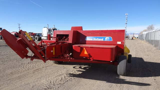 Image of New Holland BC5070 equipment image 4