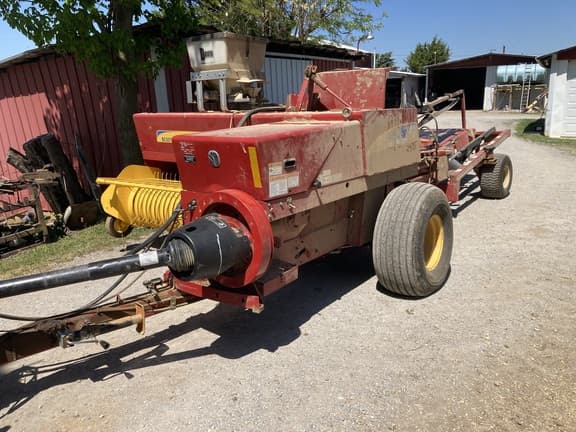 Image of New Holland BC5070 equipment image 4