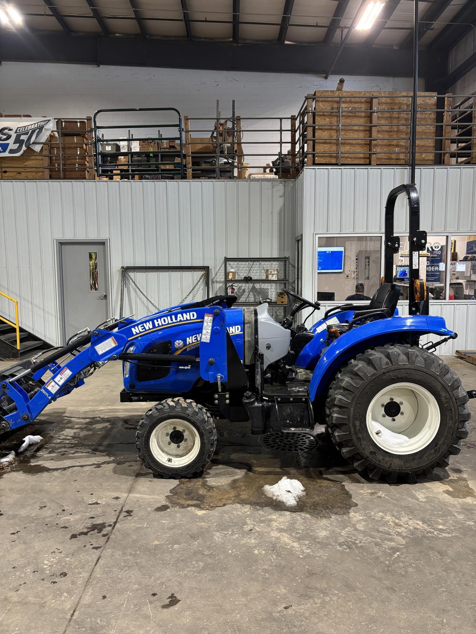 2022 New Holland Boomer 40 Equipment Image0