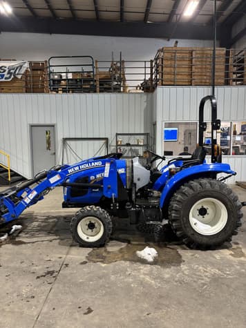Main image New Holland Boomer 40