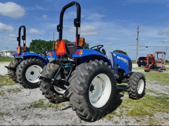 Image of New Holland Boomer 45 equipment image 3