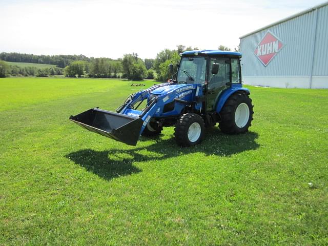 Image of New Holland Boomer 50 equipment image 1