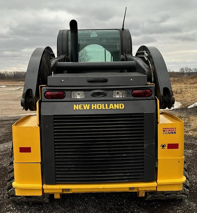 Image of New Holland C332 equipment image 4