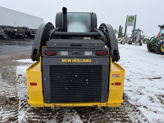 Image of New Holland C332 equipment image 4