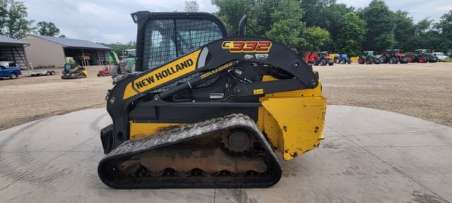 Image of New Holland C332 equipment image 4