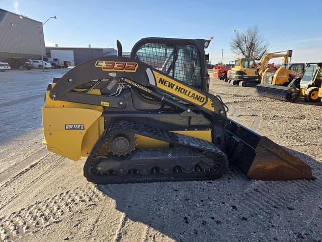 Image of New Holland C332 equipment image 4