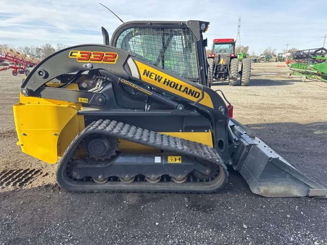 Image of New Holland C332 equipment image 4