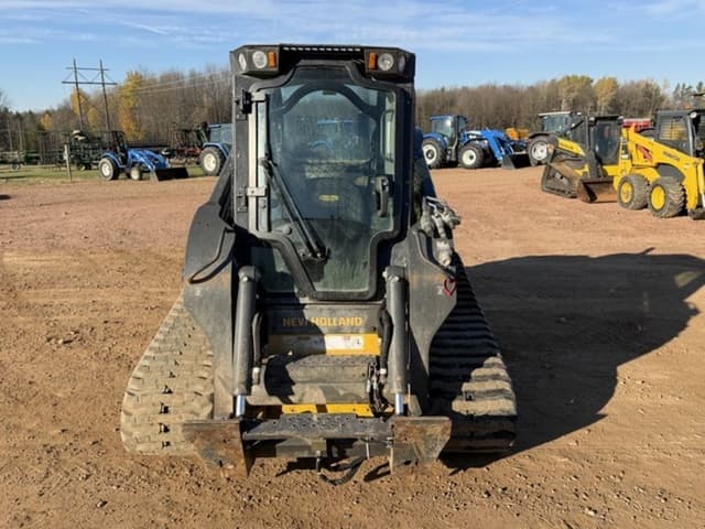 Image of New Holland C332 equipment image 1