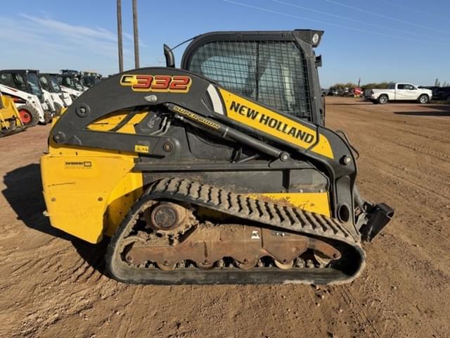 Image of New Holland C332 equipment image 3