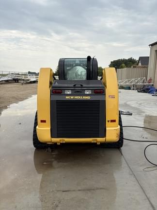 Image of New Holland C334 equipment image 2