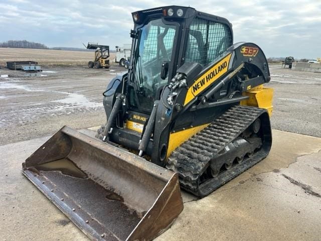 Main image New Holland C337