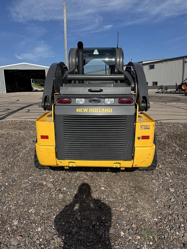 Image of New Holland C337 equipment image 2