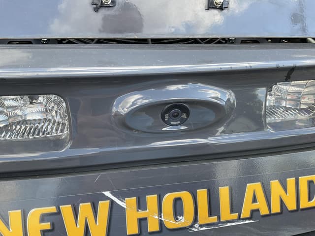 Image of New Holland C337 equipment image 4