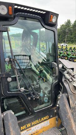 Image of New Holland C345 equipment image 2