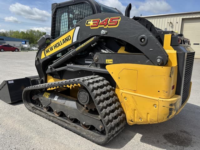 Image of New Holland C345 equipment image 2