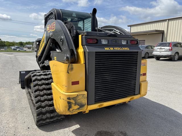 Image of New Holland C345 equipment image 3