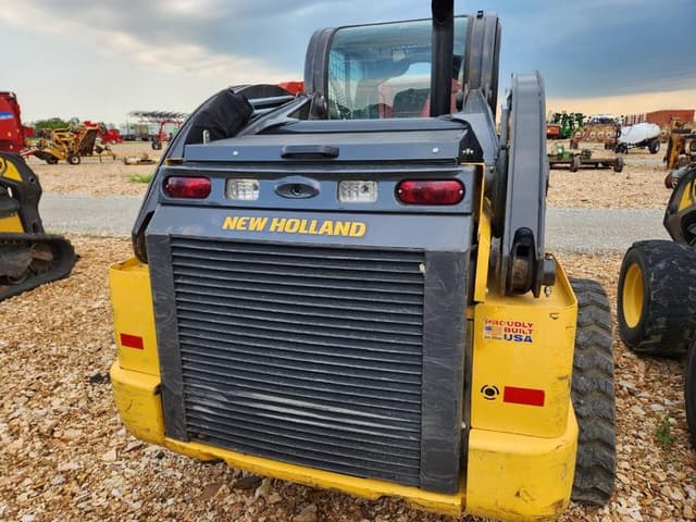 Image of New Holland C345 equipment image 3