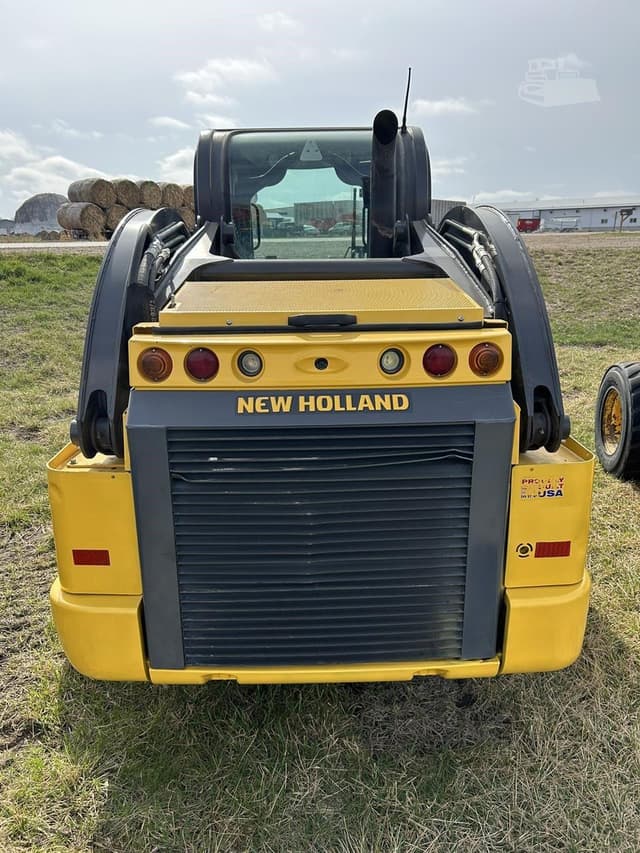 Image of New Holland C345 equipment image 3